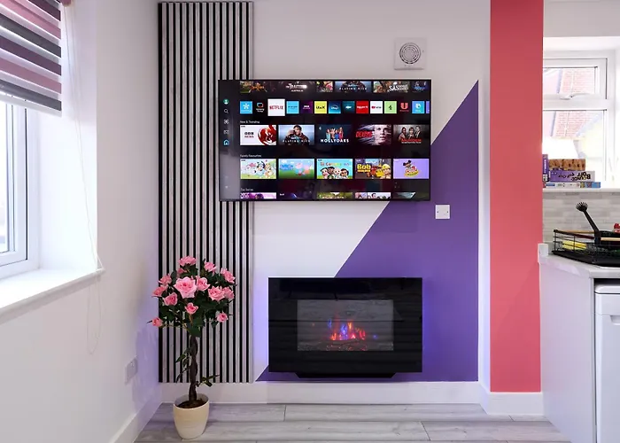 Artspace City Centre-Private Parking Space-Fireplace Wifi Netflix Haven4U