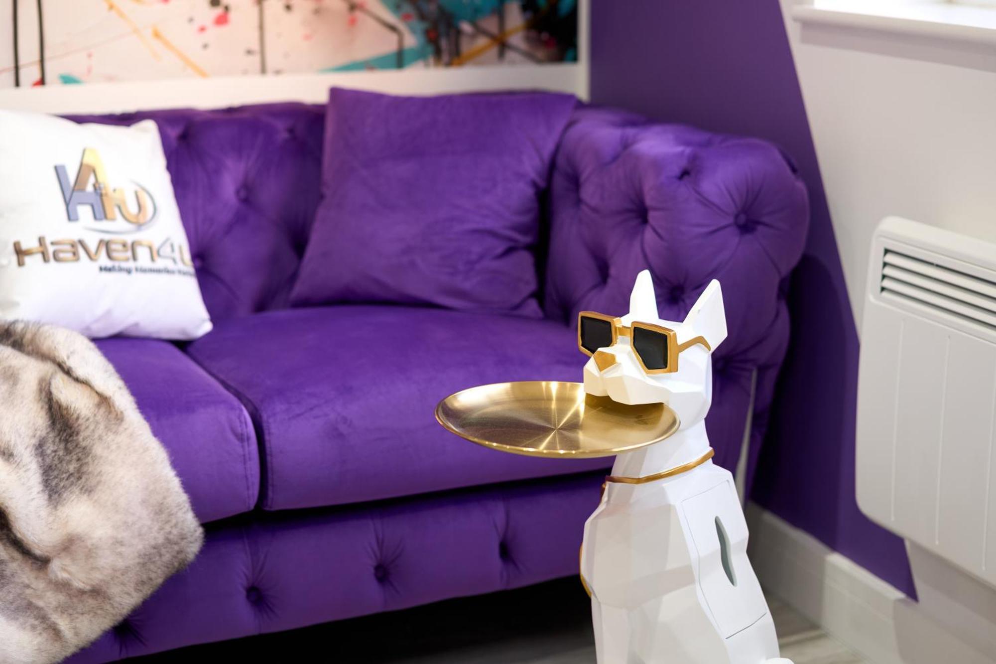 Artspace Centre-private Parking Space-fireplace Wifi Netflix Haven4u Apartment